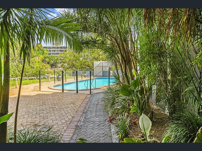Large Surfers Paradise Apartment With Fantastic Views Гоулд Коуст Екстериор снимка