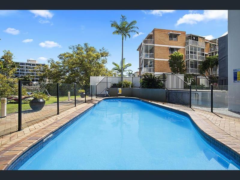 Large Surfers Paradise Apartment With Fantastic Views Гоулд Коуст Екстериор снимка